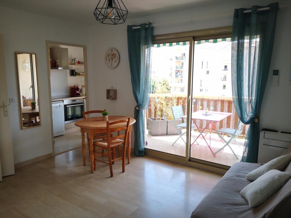 Le Palais Royal Apartment Saint-Raphael  Luaran gambar